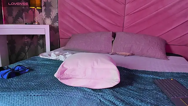 Czat XXX na żywo – eloisa_moorgan