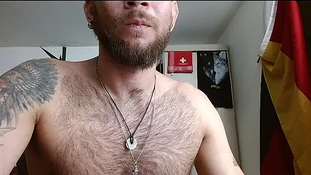 Chat XXX en directo de DominanThewolff
