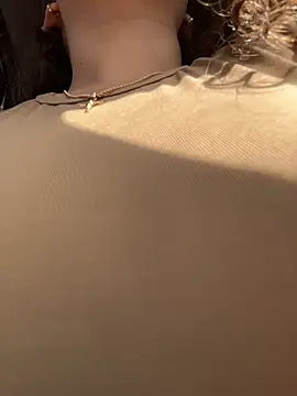 Eva_stark10のラ  イブXXXチャット