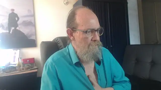 Uncle_Hottie – Live XXX-chat