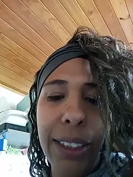 Chat XXX ao vivo de Ivon_C