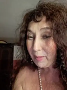 GypsyEsmeralda Adlı Modelin Canlı XXX Sohbeti
