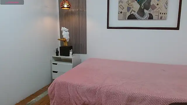 Jade_AitanaのライブXXXチャット