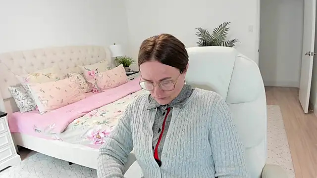 Vika73 élő XXX-chatje