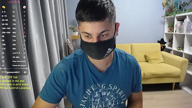 Tomguys 现场XXX聊天