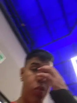Chat +18 de Angel_khouri_ ao vivo