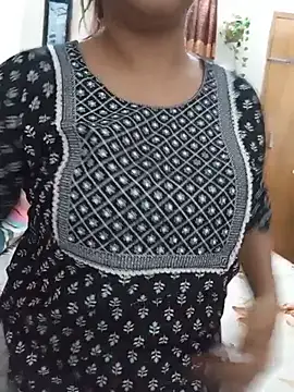 XXX chat uživo modela Tanha18