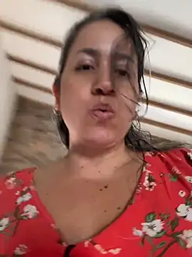 Chat XXX en directo de AVRAKEHDABRA