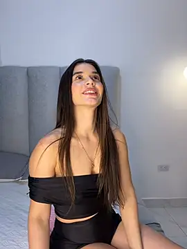Chat XXX en directo de Valentina_lux1