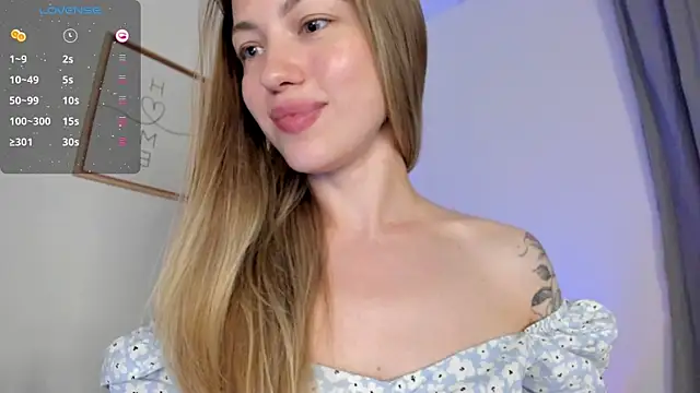XXX chat uživo modela damn_cutie