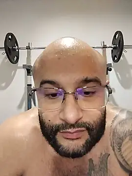 Chatroom XXX en direct de Luke__09