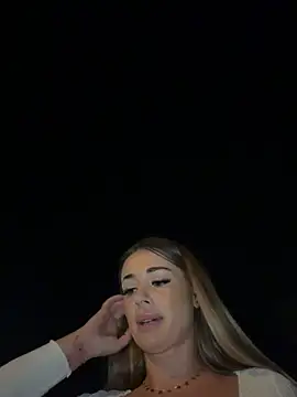 IsabellaEtthan Adlı Modelin Canlı XXX Sohbeti
