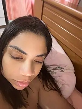 Morenacarioca3 Adlı Modelin Canlı XXX Sohbeti