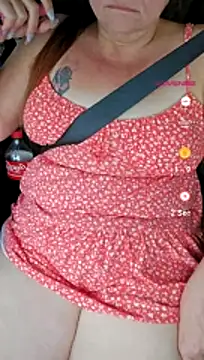 Chat +18 de funluvinmama ao vivo