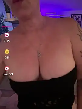 Chat XXX ao vivo de German_Milf
