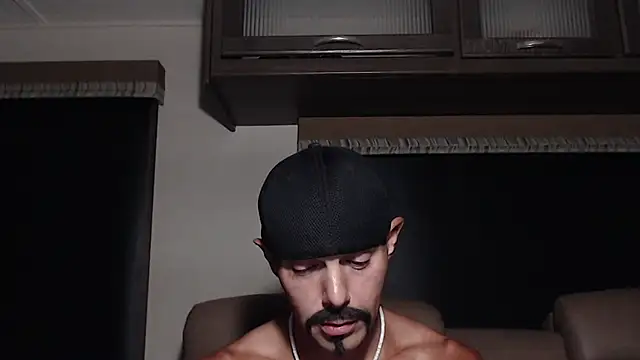 ThickD2C: απευθείας συνομιλία ΧΧΧ