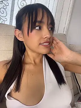 Mia-villalobos' Live XXX Chat