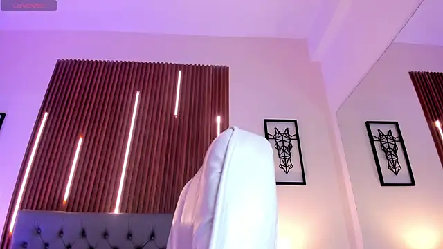 Charlotte_Sky XXX чат на живо
