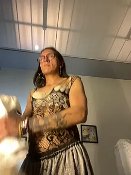 Chat XXX ao vivo de Elysianpair