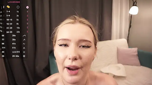MeridithFitzherbert's Live XXX Chat