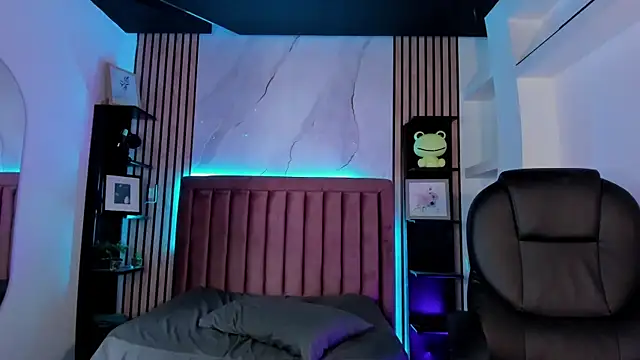 MathiasGreen_ webcam show