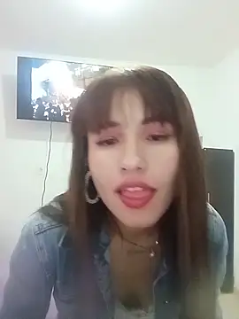 צ'אט XXX בשידור חי של _Luna_Blooms
