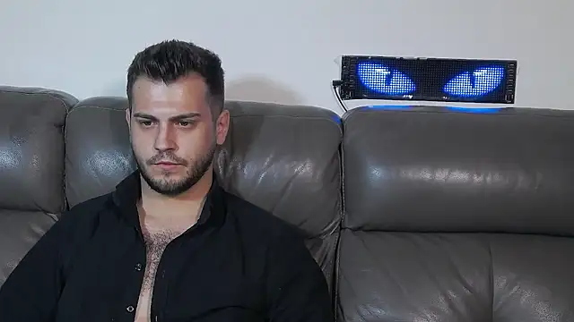 CrazyDom1's Live XXX Chat