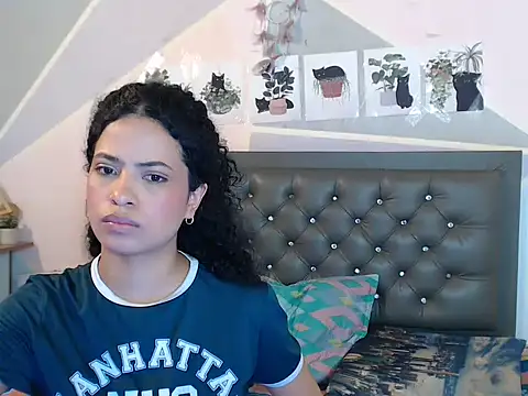 Adut_Akech 라이브 XXX 채팅