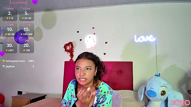 Czat XXX na żywo – Ellie_Cute7
