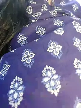 Adiba_2 라이브 XXX 채팅