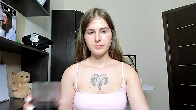 Chat +18 de OhMyAlice ao vivo