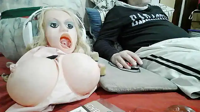 XXX chat uživo modela messi_syssy