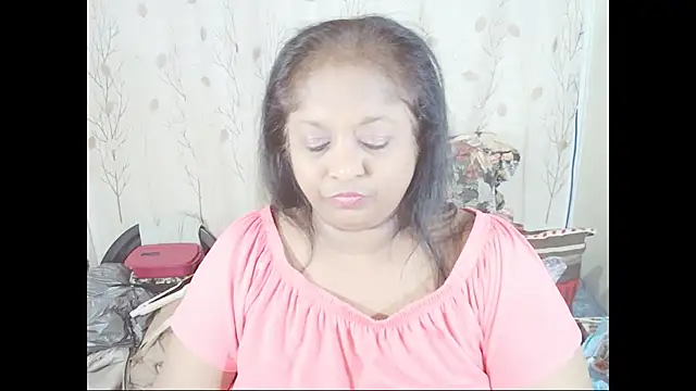 Indiantasha's Live XXX Chat