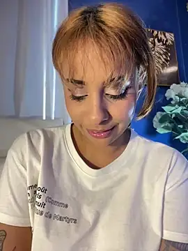 Czat XXX na żywo – LeylaKnox