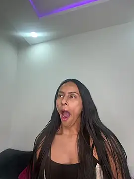 karlyn_angels: онлайн-секс-чат