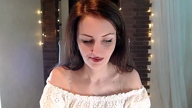 ms_kelarini's Live XXX Chat