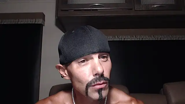 Chat XXX en directo de ThickD2C