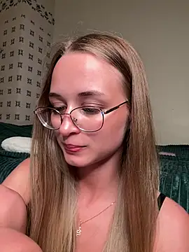 Tiffanyhunt's Live XXX Chat