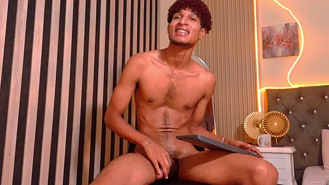 Alex_Bloom Live XXX-Chat