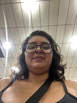 Chat XXX ao vivo de midsize_94