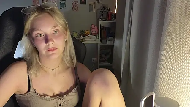yer_garan Live XXX chat