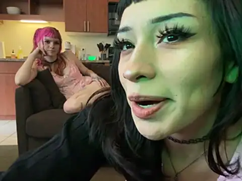 دردشة Gothbabbi الجنسية المباشرة