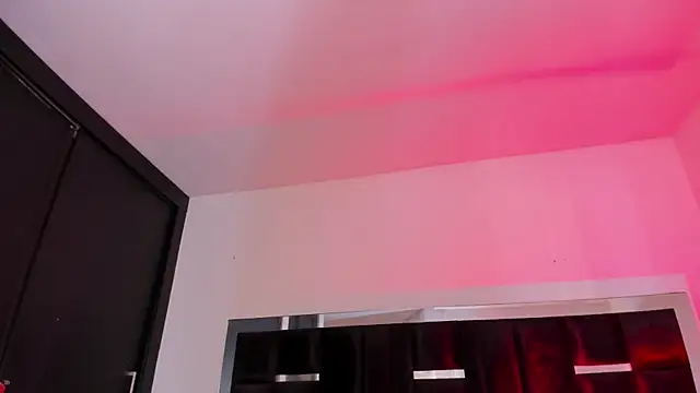 DANITENDER555 – Live XXX-chat