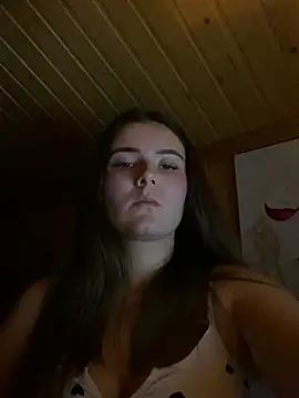Онлайн чат XXX mewKate