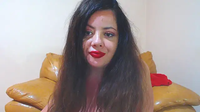 SexyNicolle4u Adlı Modelin Canlı XXX Sohbeti