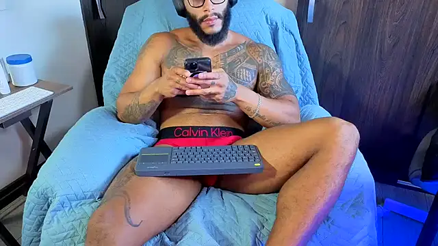 Wheeler_Green Chat XXX in diretta