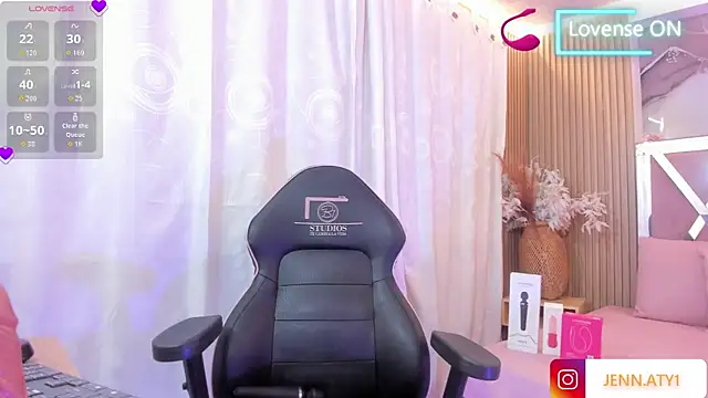 Czat XXX na żywo – JENNAA_TAY