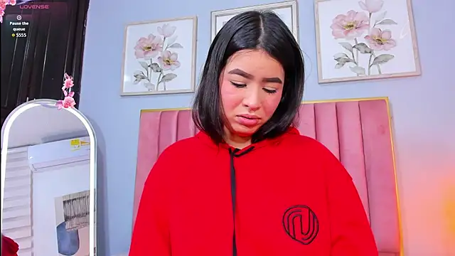 XXX chat uživo modela SofiiBuitrago