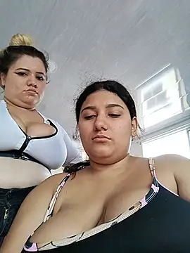 دردشة Sara_y_Amy الجنسية المباشرة