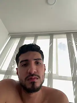 Chat XXX en directo de bryXonStorm